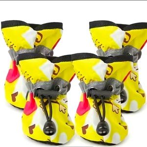 Puppy boots size 5 yellow print NWOT